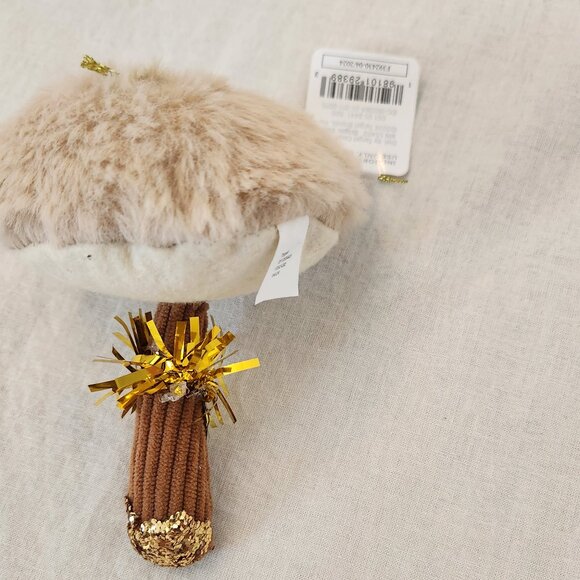 NWT Wondershop - 3 fabric mushroom ornaments set - Picture 5 of 16